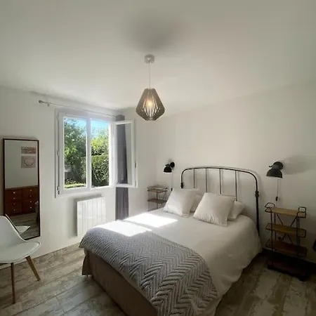וילה Charmante Maison Au Pied Du Luberon Cheval-Blanc